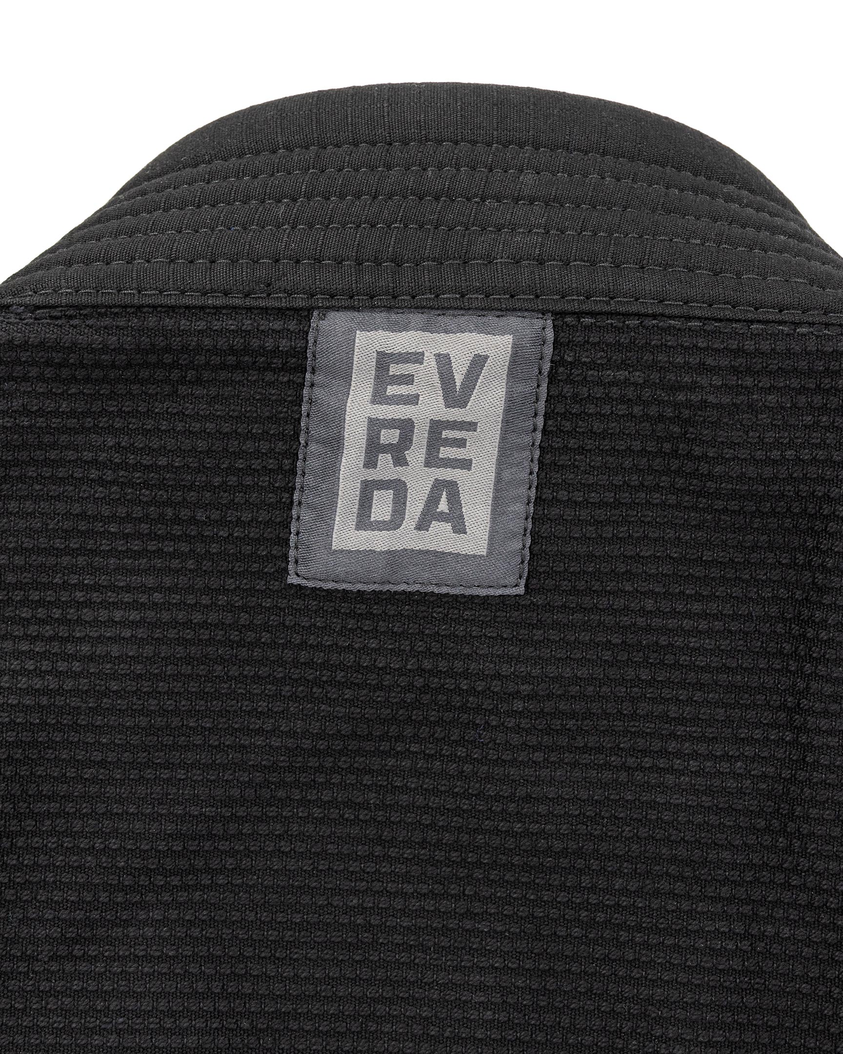 Gameness Men's Evreda Gi