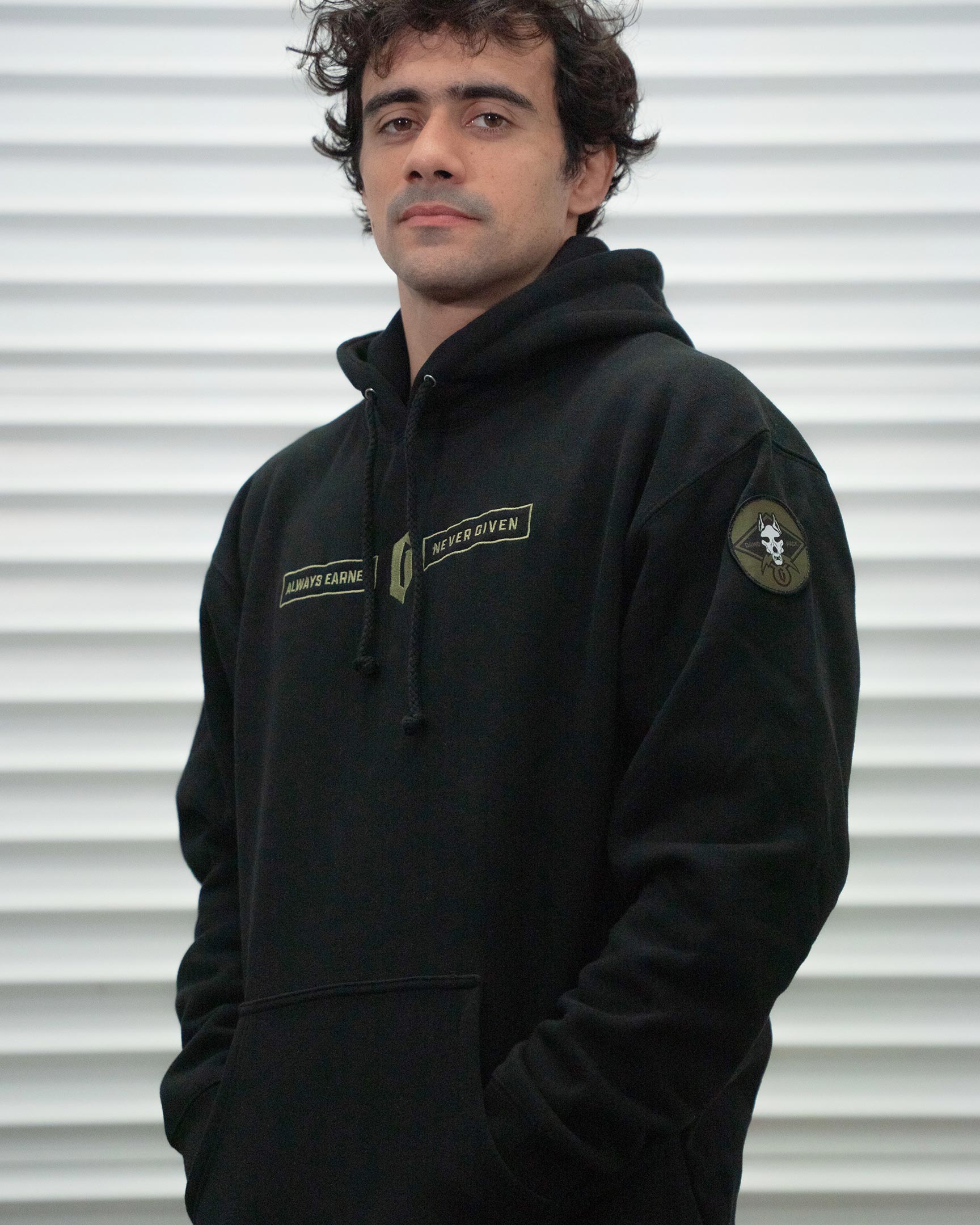 Gameness Men's Combate Hoodie